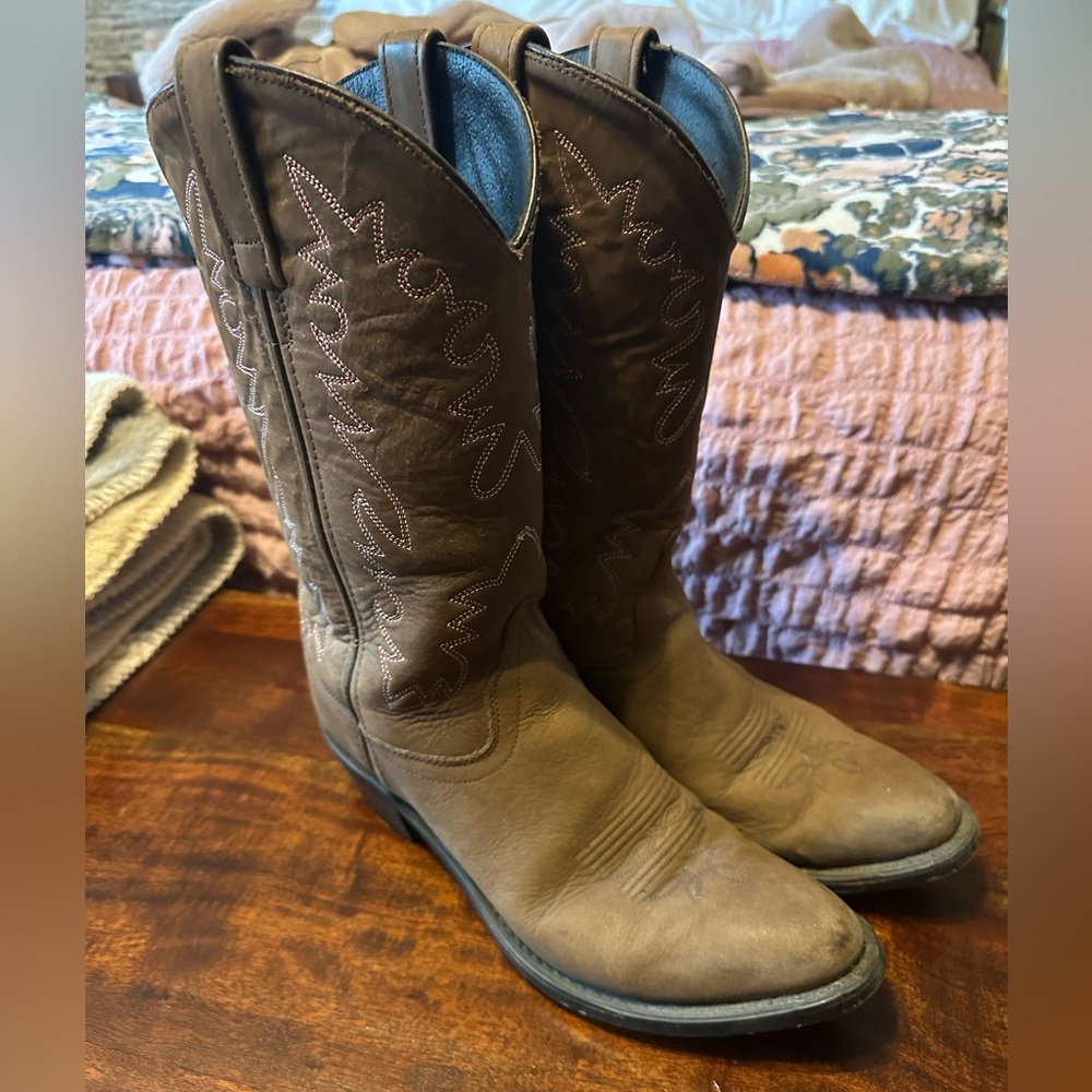 Old West woman’s cowboy boots